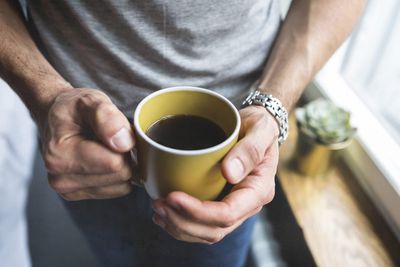 This Fortune 500 CEO drinks at least 300 milligrams of caffeine per day. Is that safe?