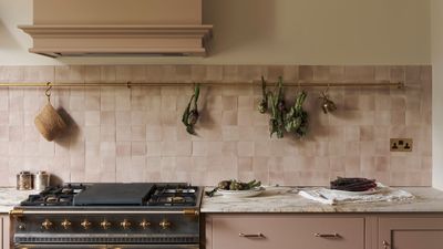 Goodbye subway tiles, every stylish kitchen and bathroom has replaced rectangles with squares – I am on board, as are many interior designers