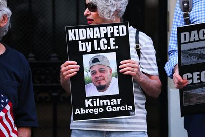 Kilmar Ábrego García returned from El Salvador to face criminal charges in US