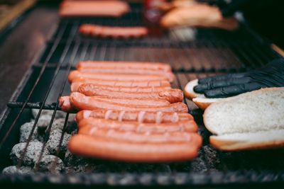 5 Mistakes You’re Making When Grilling Hot Dogs