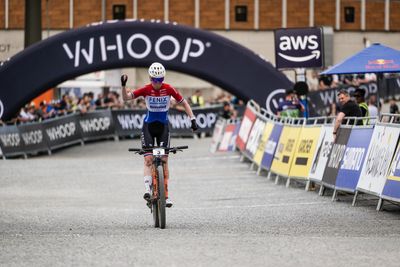 Puck Pieterse and Christopher Blevins continue short track winning streak at UCI MTB World Series in Leogang
