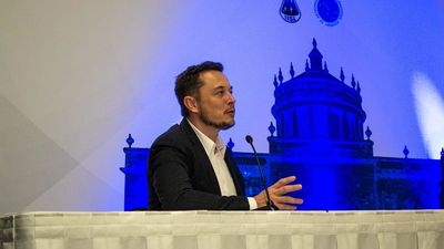 Will Elon Musk Run for President? Tech Billionaire Asks If New Political Party is Needed Amid Clash With Trump