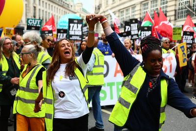 Anti-austerity demonstration sees thousands protest Labour spending cuts in London
