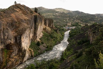 The river that came back to life: a journey down the reborn Klamath