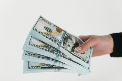 Financially Independent, Still Anxious: When Money Doesn’t Fix Your Mindset