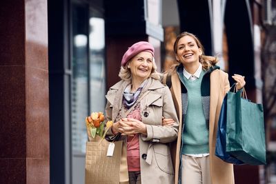 Baby Boomers vs Gen X: Who Spends More?