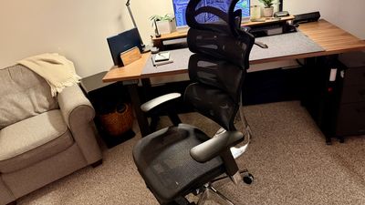 I tested the OdinLake Ergo Max A747 and sitting in this ergonomic office chair brings a relief I didn't know was possible
