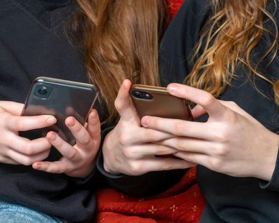 UK government looking at social media ‘app caps’ for children, minister suggests