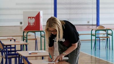 Poland: Electoral commission will consider erroneously completed protocols