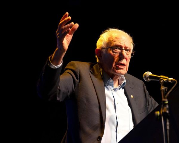 Sanders warns of authoritarianism after Trump deploys national guard to LA