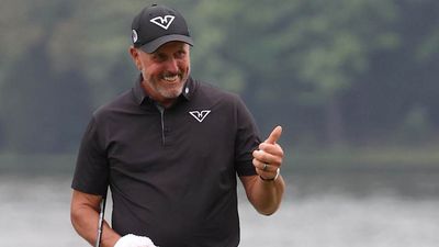 Phil Mickelson Holes Unreal Flop Shot at LIV Golf Virginia, Surprising Himself
