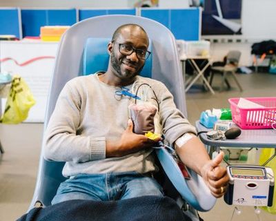 NHS seeks 200,000 more blood donors in England to avoid threat to safety
