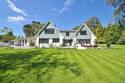 US Mortgage Rates Drop Below 7% for First Time This Month – Is Now the Time to Buy?