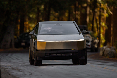 Tesla Cuts Cybertruck Price by up to $10,000 as Unsold Vehicles Pile Up in Abandoned Mall