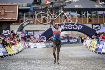 'I was waiting for a long time for this' – Ondřej Cink claims MTB World Cup XCO win in muddy Leogang as Puck Pieterse doubles up