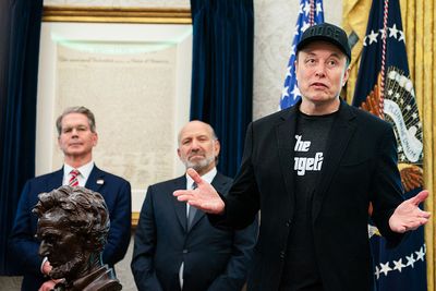 White House Doesn't Deny Physical Fight Between Musk And Treasury Secretary Bessent
