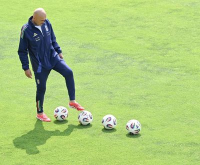 Dilly ding, dilly dong! Italy press the big World Cup panic button again