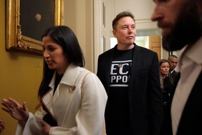 Musk is forced to correct his own AI after X tool claimed he ‘took’ Stephen Miller’s wife