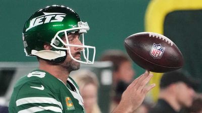 How Aaron Rodgers and the Steelers Built Trust and Signed a Deal