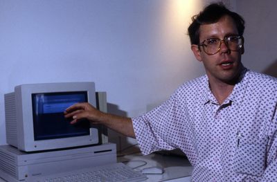 Bill Atkinson won the respect of Steve Jobs by creating a high-level programming language in just 6 days