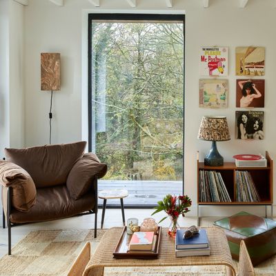 5 affordable ways to make your living room lighting look much more expensive than it actually is