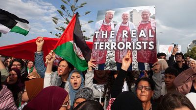 Land convoy sets off for Gaza from Tunisia to protest against Israeli blockade of Strip
