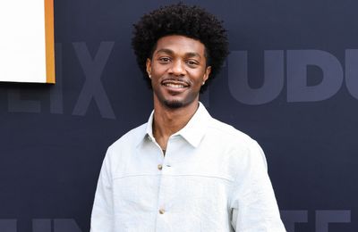 Jonathan Daviss to play Snoop Dogg in biopic