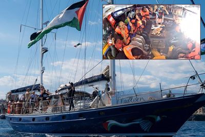 Israeli Newspaper Bizarrely Compare Greta Thunberg's Freedom Flotilla to 'Viking Takeover' of Europe