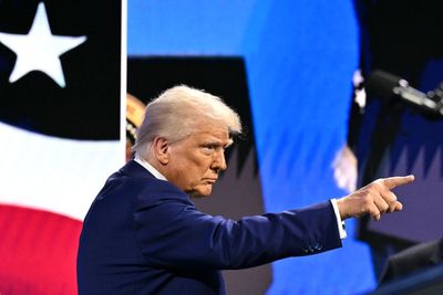 Donald Trump ignores Britain as he claims US won Second World War