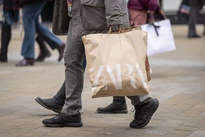 Consumer spending slows to lowest growth of the year amid falling confidence