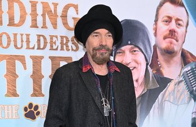 Billy Bob Thornton: I'm not really a part of Hollywood