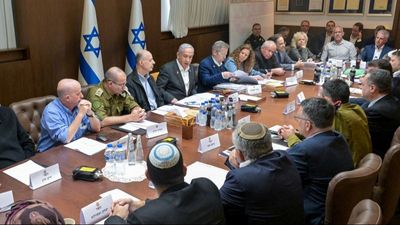 Netanyahu set to hold Iran security meeting after call with Trump