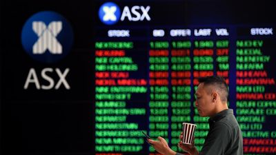 Australian shares hit record close as bank stocks surge