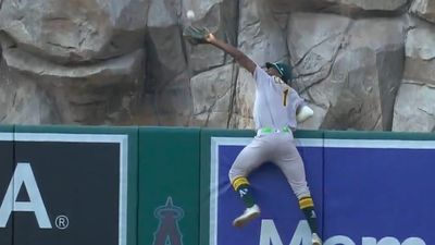 Athletics Rookie Denzel Clarke Pulls Off Most Unbelievable Home Run Save vs. Angels