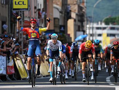 'Winning these bike races, that's the hard part' - Fred Wright's hunt for WorldTour win goes on after Dauphiné close call