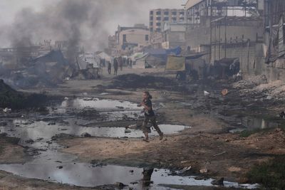 Foreign Office says staff should resign if they disagree ‘profoundly’ over Gaza