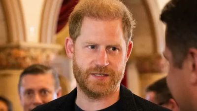 Only Diana's Family Stands by Harry at Invictus Anniversary
