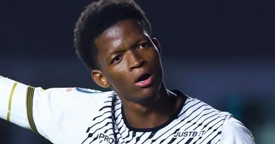 St Mirren seal transfer coup for highly-rated Jamaica defender Richard King