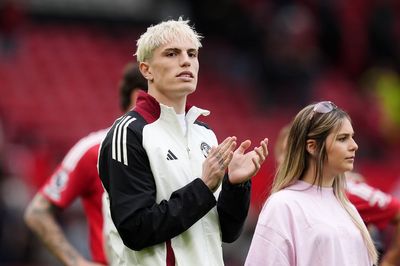 Alejandro Garnacho: Manchester United set lofty asking price for wantaway winger as top clubs circle