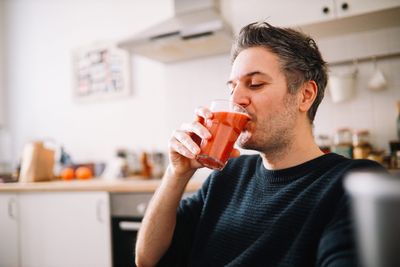 Sugar's ill effects depend on how you consume it—in drinks or in food—new research finds
