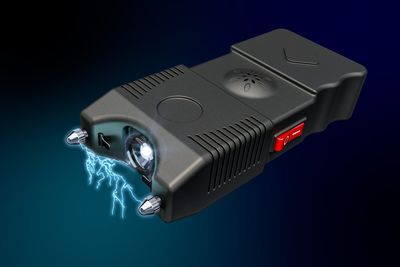 Please Read These 5 Life-Altering Risks Before You Ever Use a Taser