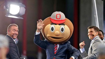Kirk Herbstreit Reacts As 'College GameDay' Sets Lee Corso's Final Show Destination