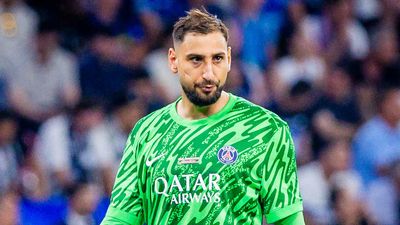 Gianluigi Donnarumma Makes Final Transfer Decision Amid Man Utd, Man City Links