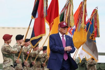 Trump to restore Confederate generals like Robert E. Lee to military bases after Biden changed them