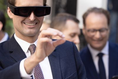 Can Snapchat's AI glasses help it compete with Meta and Google?