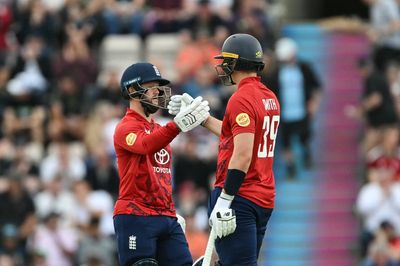 Ben Duckett sets tone as England thrash West Indies to continue perfect run under Harry Brook