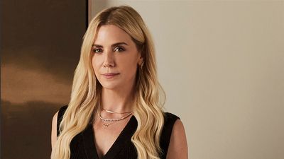 Designer Amber Lewis took a dated gray bedroom that was straight from the 00s and turned it into a warm sanctuary – it looks like a completely different house