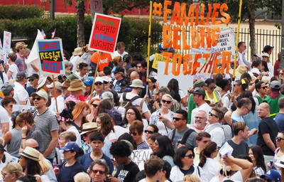 LA Protests Erupt Over ICE Raids: Striking Images of Clashes, Tear Gas, and 700 Marines Deployed.