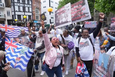 Chagossians want sovereignty deal to go ahead, says Mauritius legal adviser