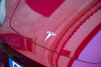 Tesla Stock: Why These 2 Downgrades Are Actually a Buy Signal